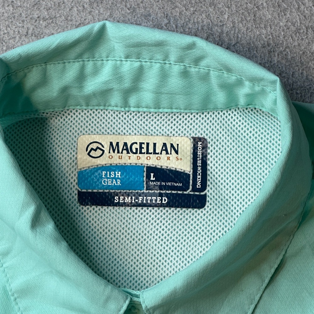 Magellan Shirt Womens L Aqua Fish Gear Overcast Short Sleeve Button Down Fishing - Picture 3 of 9